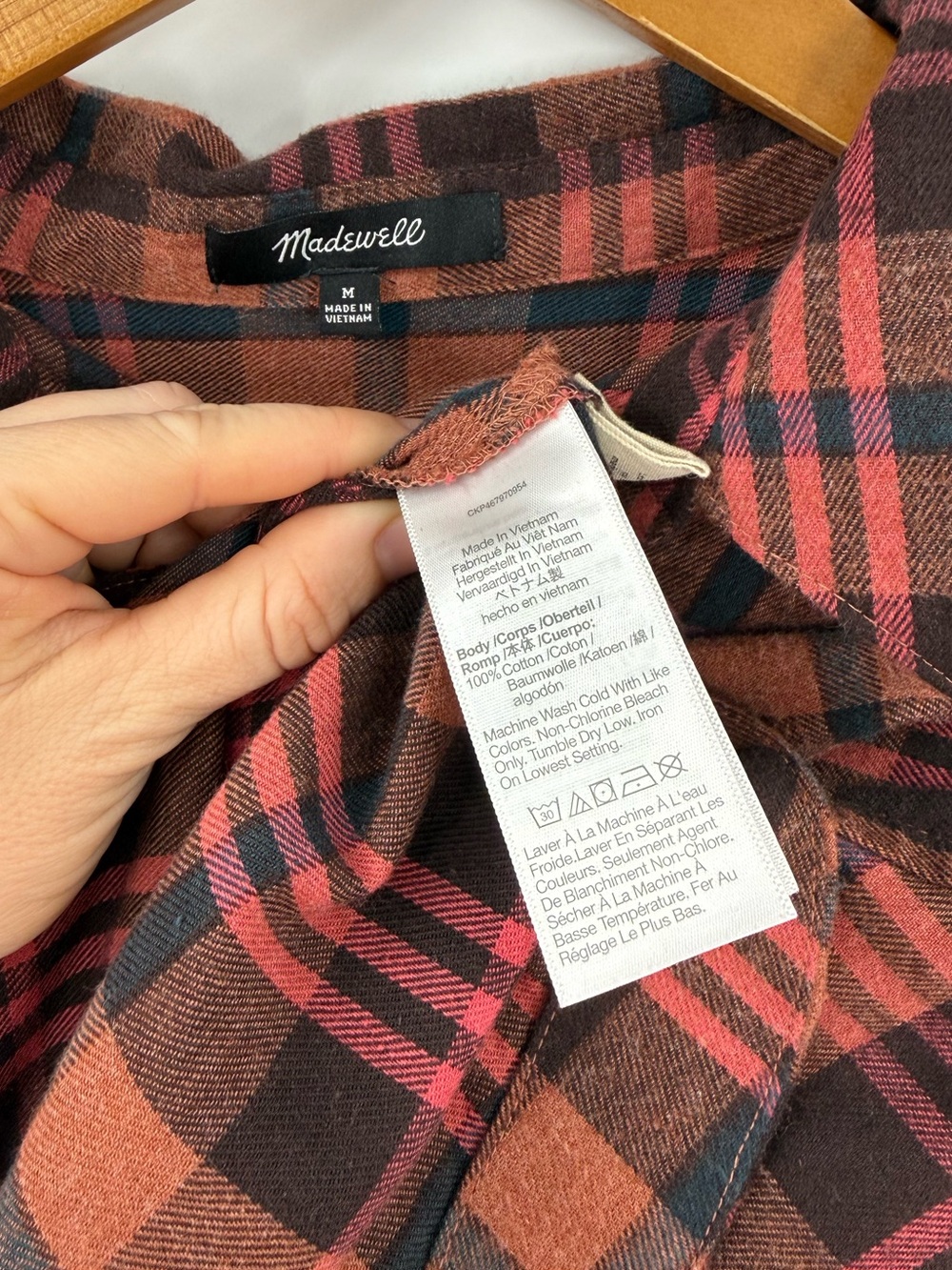 Madewell Flannel Long-Sleeve Crop Shirt in Plaid | Ground Clove | Medium - Picture 8 of 10